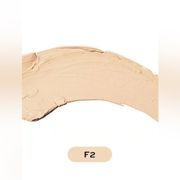 F2 | Revolution Fast Base Stick Foundation - Full Coverage - Picture 2 of 6